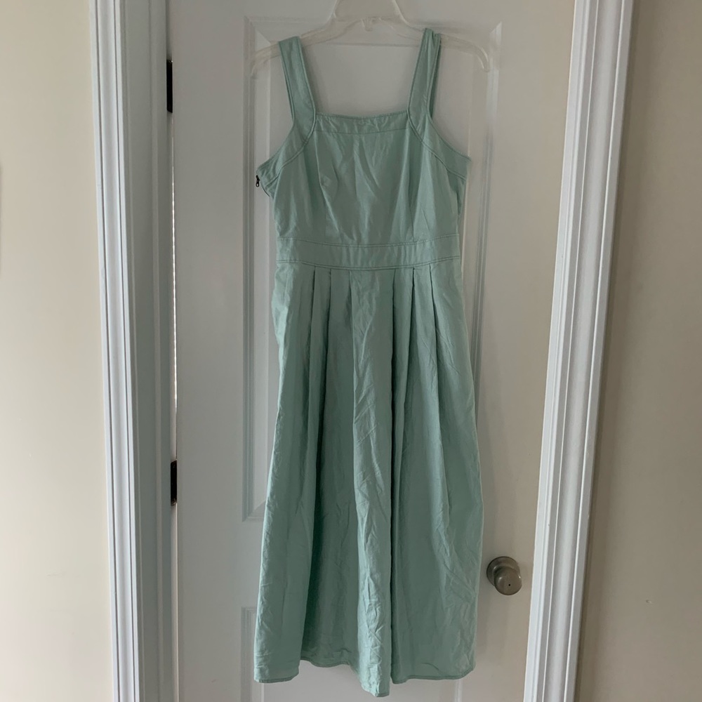 Universal thread summer dress